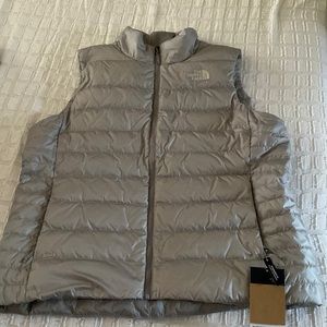 The North Face Women’s Aconcagua Vest, size XXL